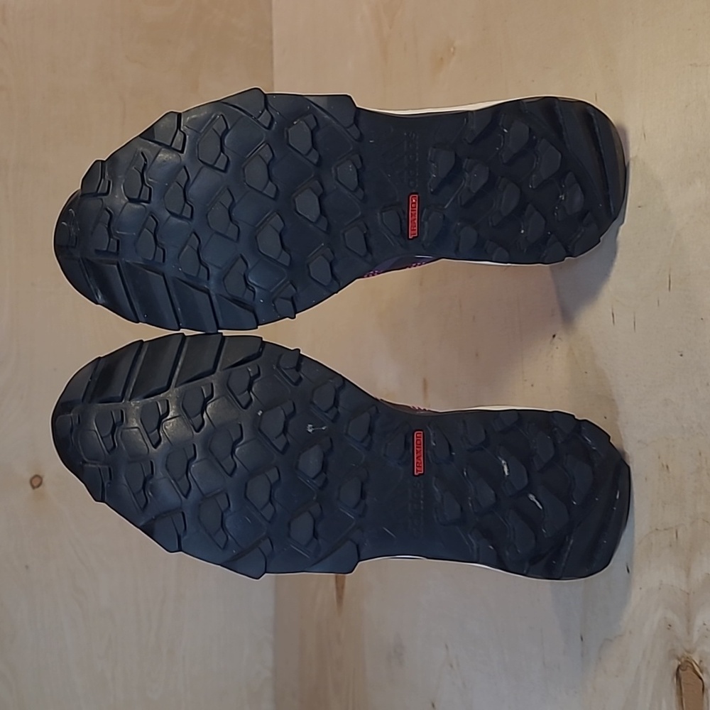 Adidas Kanadia 7 Trail Athletic Running Shoes - Picture 9 of 10